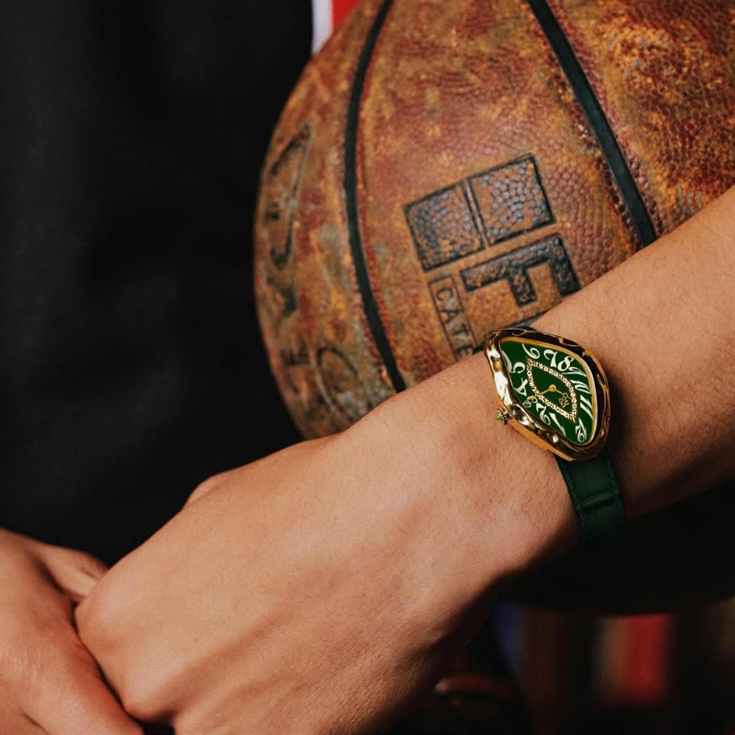 Pascal Paradoxe Diamond Swiss Quartz Watch