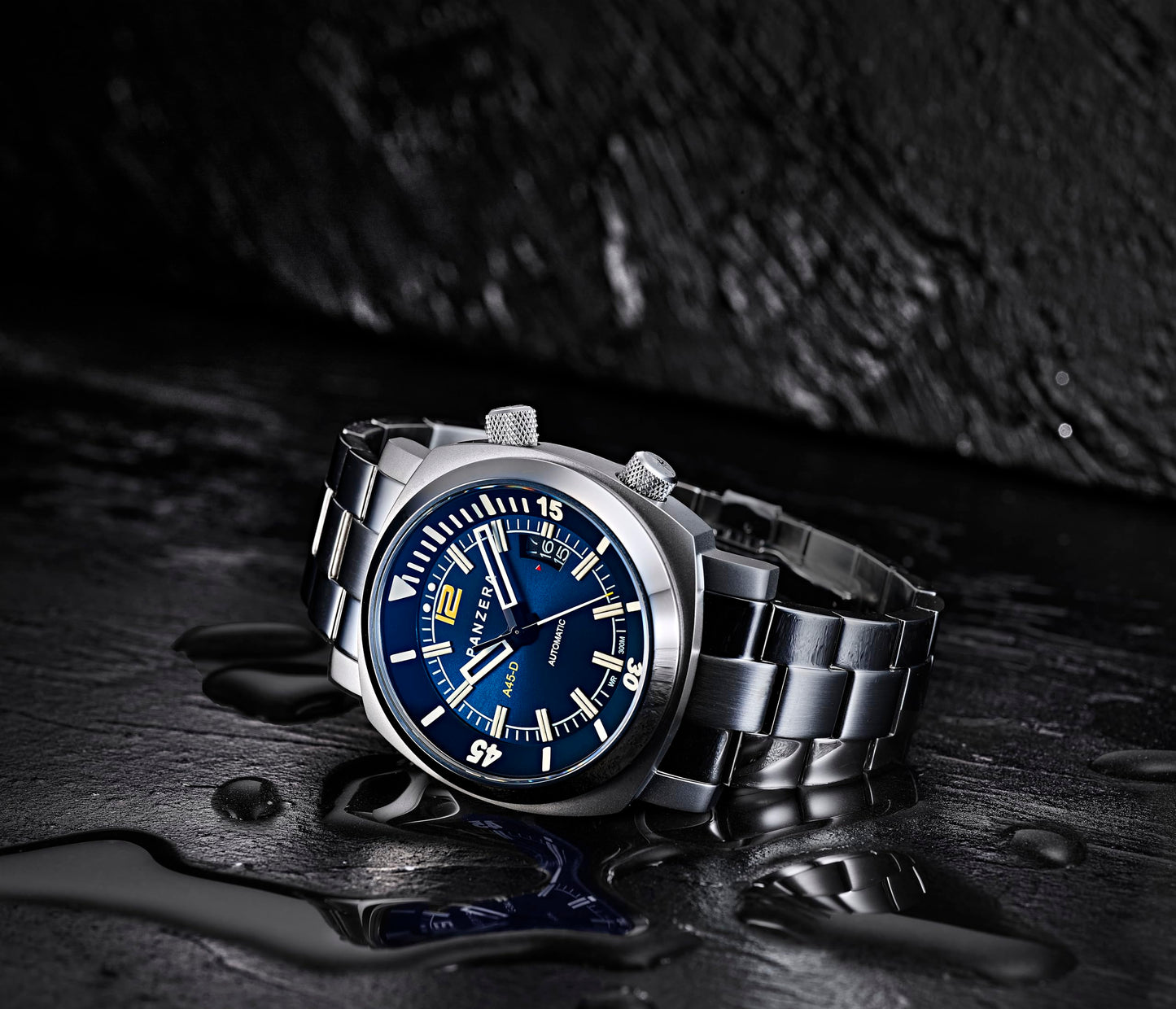 Aquamarine 45D Automatic Men’s Diver Watch