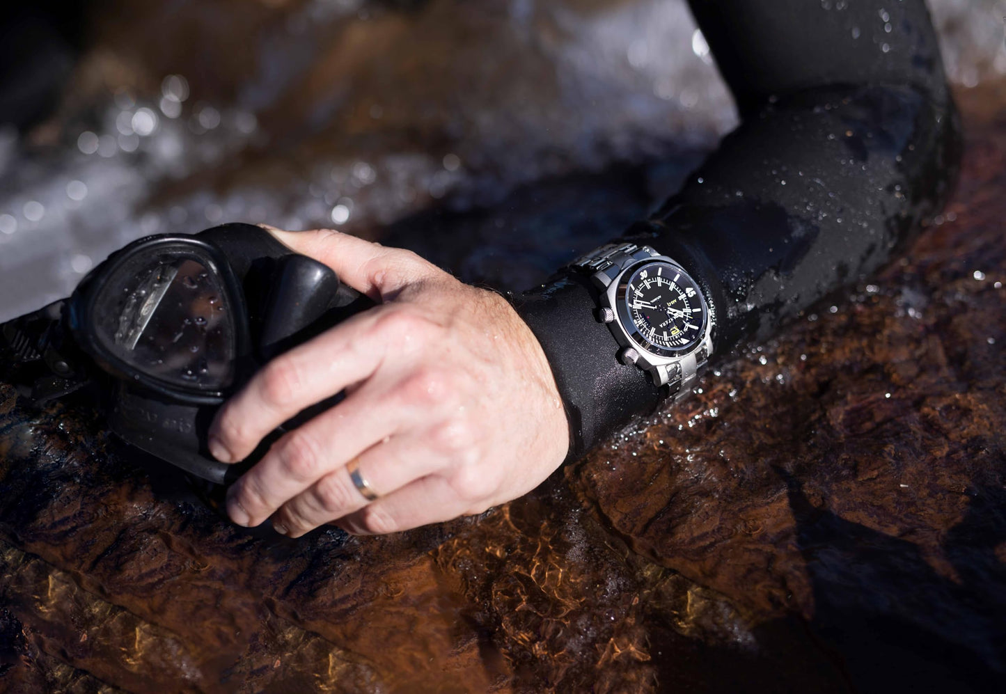 Aquamarine 45D Automatic Men’s Diver Watch